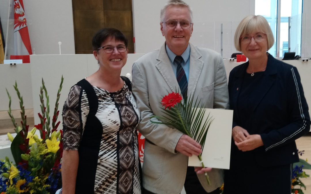Verleihung der Medaille des Landtages Brandenburg zur Anerkennung von Verdiensten für das Gemeinwesen