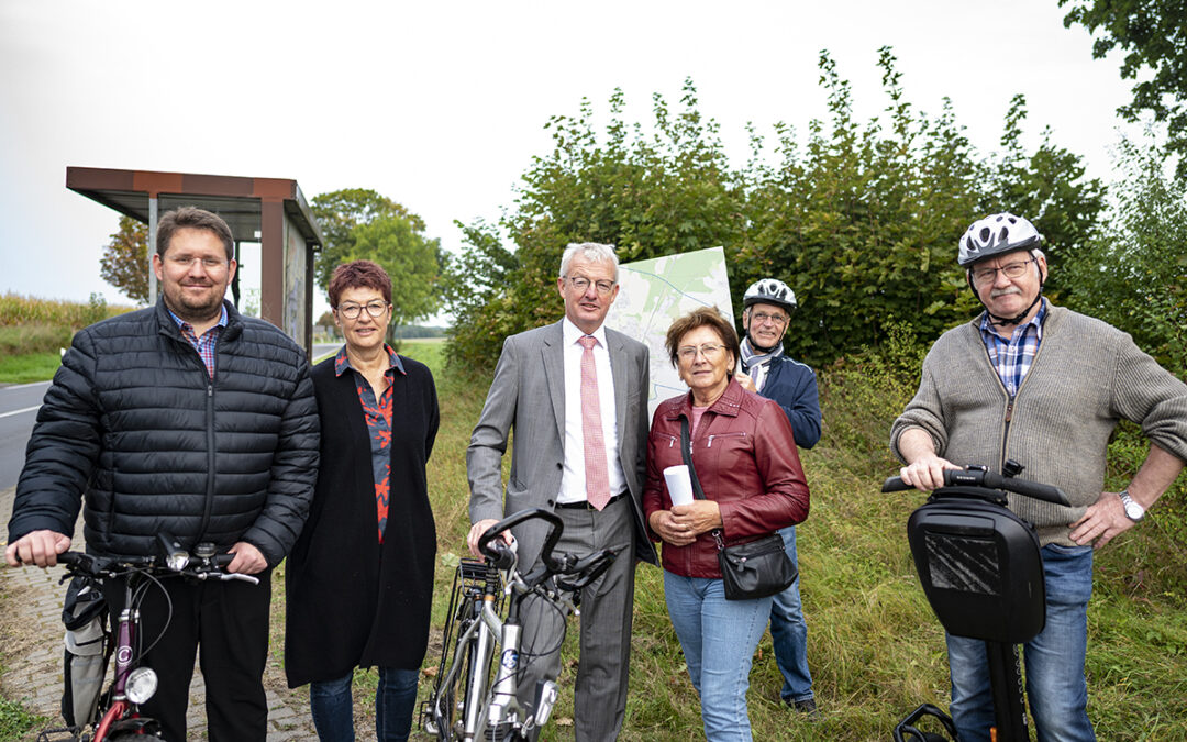 Minister Guido Beermann in Bernau zu Radweg und Ortsumgehung