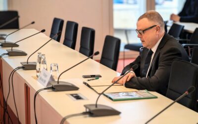 Innenminister Stübgen soll Urlaub unterbrechen und an Innenausschuss-Sitzung teilnehmen!